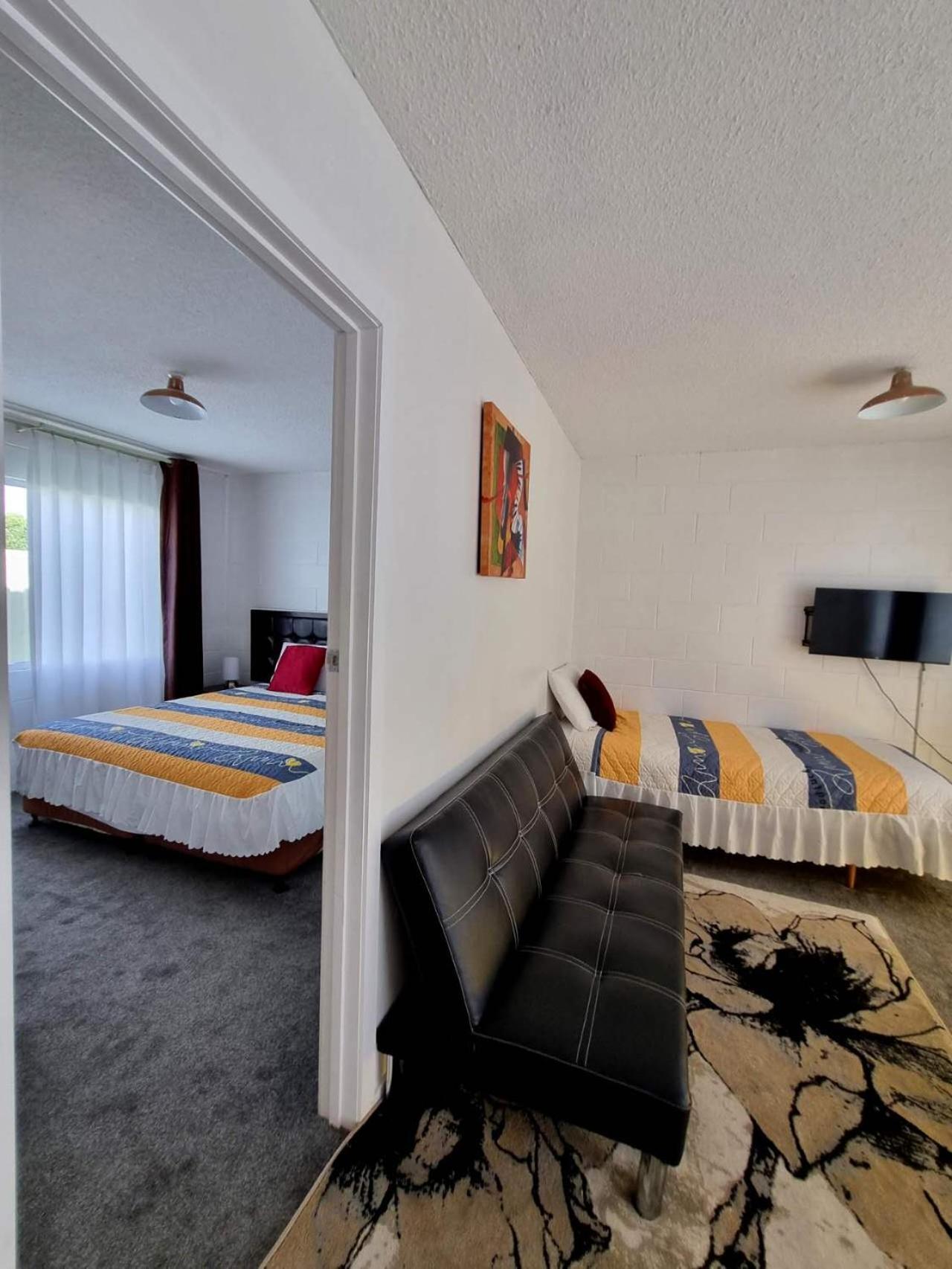 Cedar Lodge Motel Hamilton Dış mekan fotoğraf